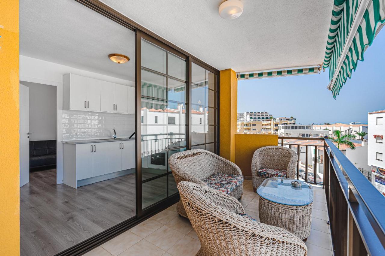 Family Apartment With 3 Bedrooms And Balcony Near Los Gigantes And Ocean Puerto de Santiago  Bagian luar foto
