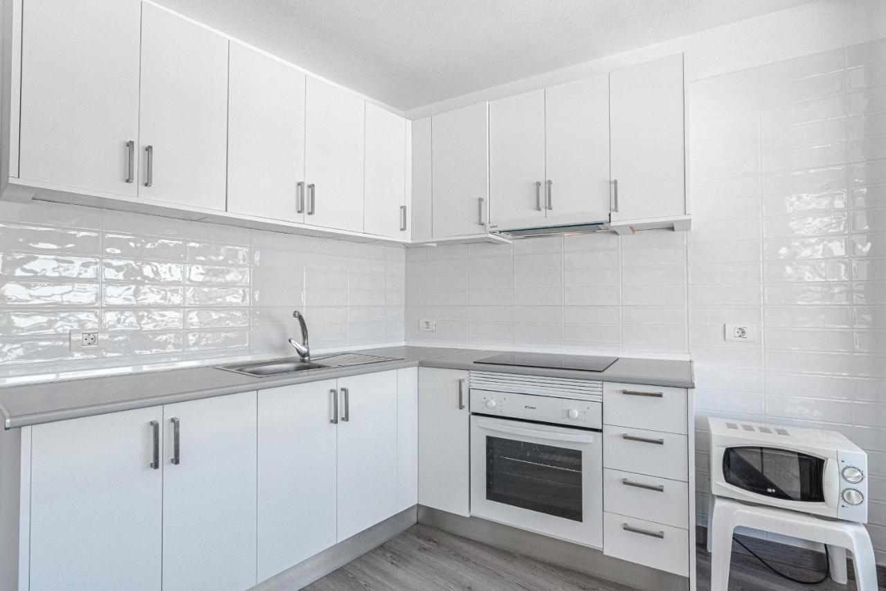 Family Apartment With 3 Bedrooms And Balcony Near Los Gigantes And Ocean Puerto de Santiago  Bagian luar foto