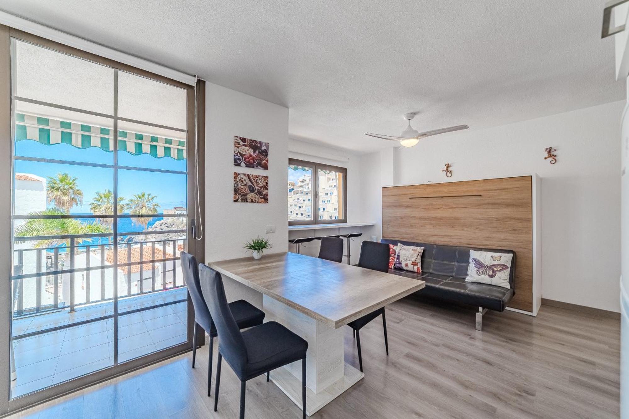 Family Apartment With 3 Bedrooms And Balcony Near Los Gigantes And Ocean Puerto de Santiago  Bagian luar foto