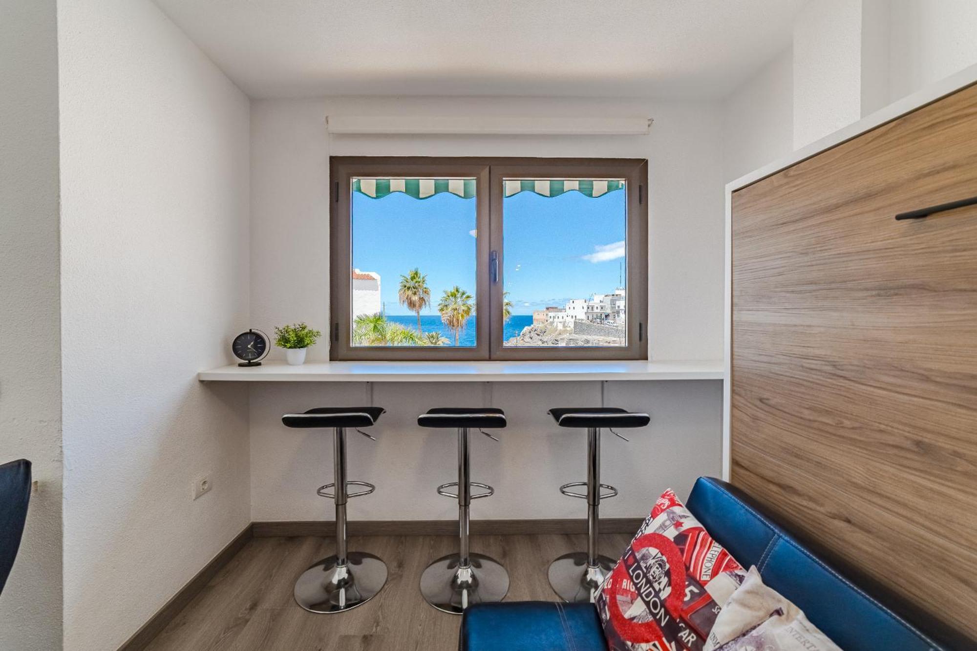 Family Apartment With 3 Bedrooms And Balcony Near Los Gigantes And Ocean Puerto de Santiago  Bagian luar foto